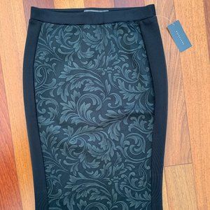 Black stretchy skirt with floral print, NWT